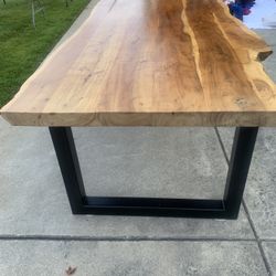 Live Edge Table
