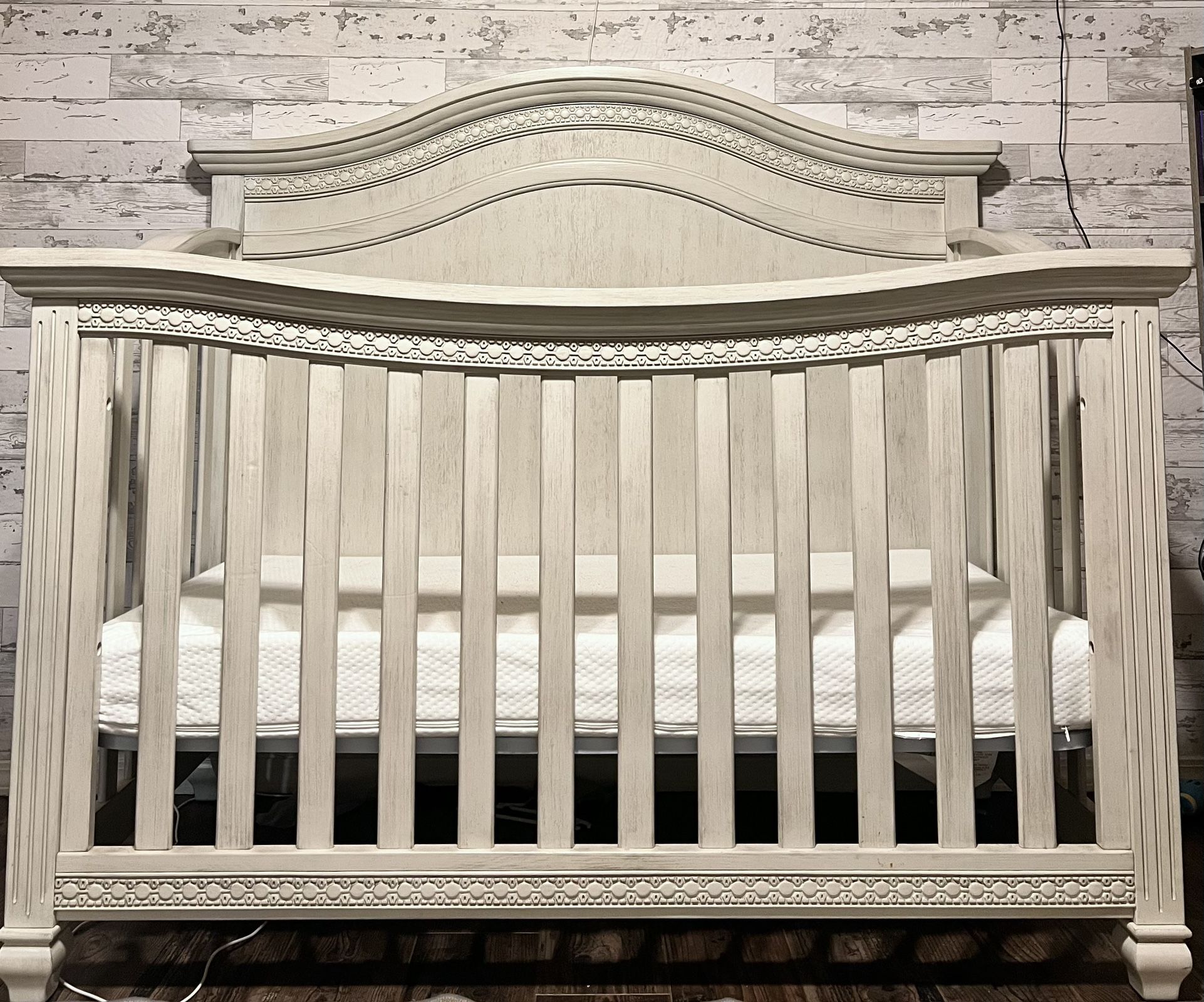 Crib & Mattress / Full Bed Headboard