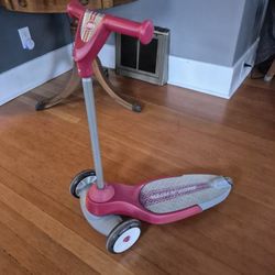 Radio Flyer Scooter