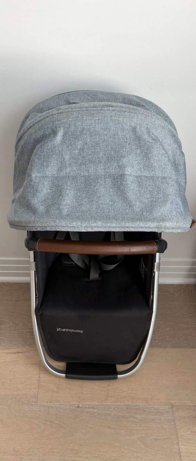 Uppababy Vista V2 Rumble seat in Gregory with Adapter