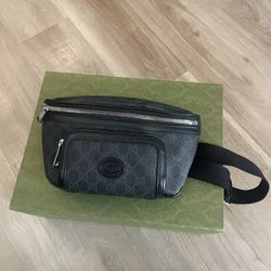 Gucci Belt Bag Fanny Pack Supreme Black Canvas