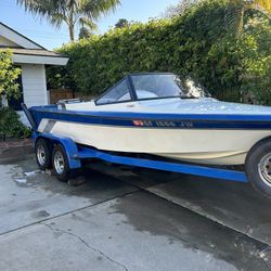 Malibu Boat 