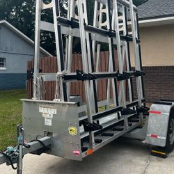 Glass Trailer