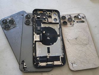 IPhone Cracked screen 13 pro max 15 plus battery Playstation HDMI macbook