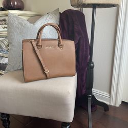 Michael Kors Large Selma Bag