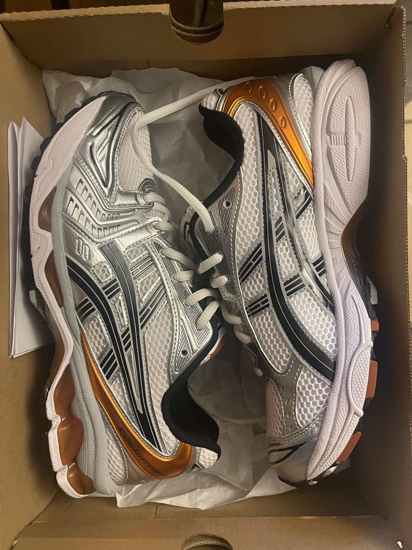 Asics Gel Kayano 14 “piquant orange”