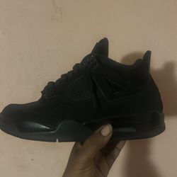 Air Jordan Retro 4 Black Cat (2020)