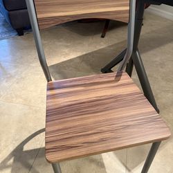 4  dining chairs sold as set