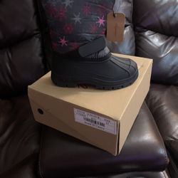 Kids Boots. NEW
