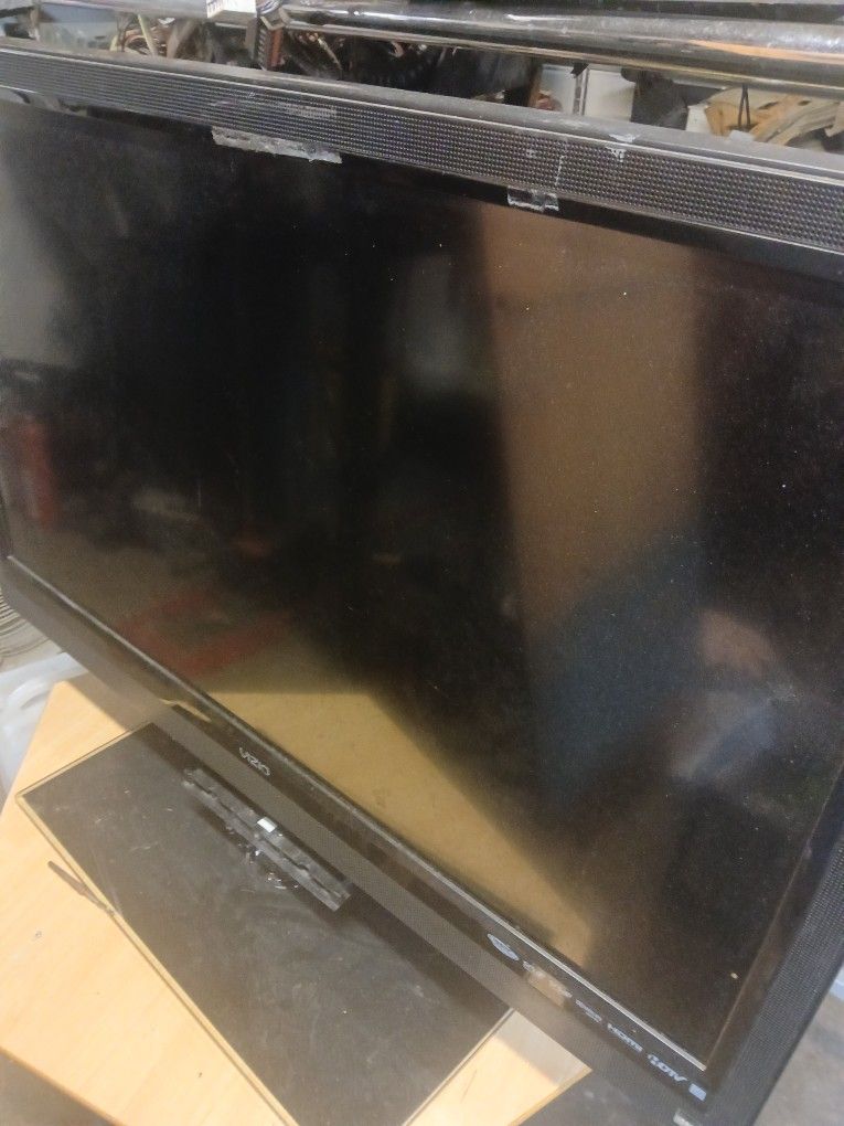 40 Inch Vizio