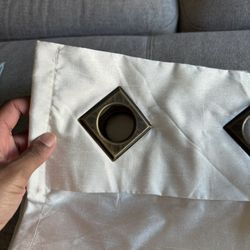 84” Set Of 2 Ivory Curtains 