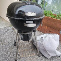 22 Inch Charcoal Grill