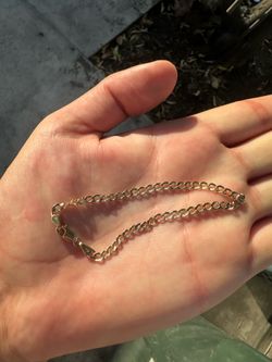 10K Gold Curb Link Bracelet