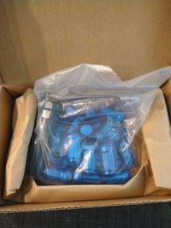Blue Lug Nuts
