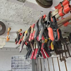 25 spring clamps