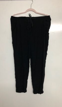 Wilfred Aritzia , Freddy Low rise black & Navy pants