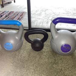 Three kettle ball weights, 35lbs Total 