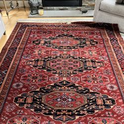 Oriental rug    78x 117