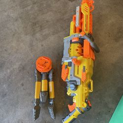 Assorted Nerf Guns, Ammo And Accessories 