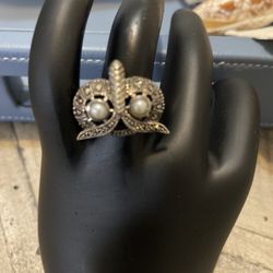 Jewelry less than 25