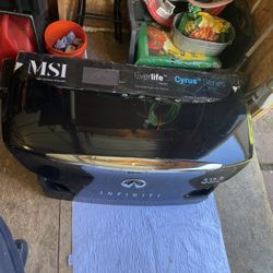 Infiniti G35 Sedan Trunk 