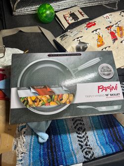 Parini Triply Hybrid 10" Nonstick Skillet