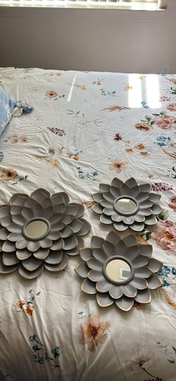 Flower decorations