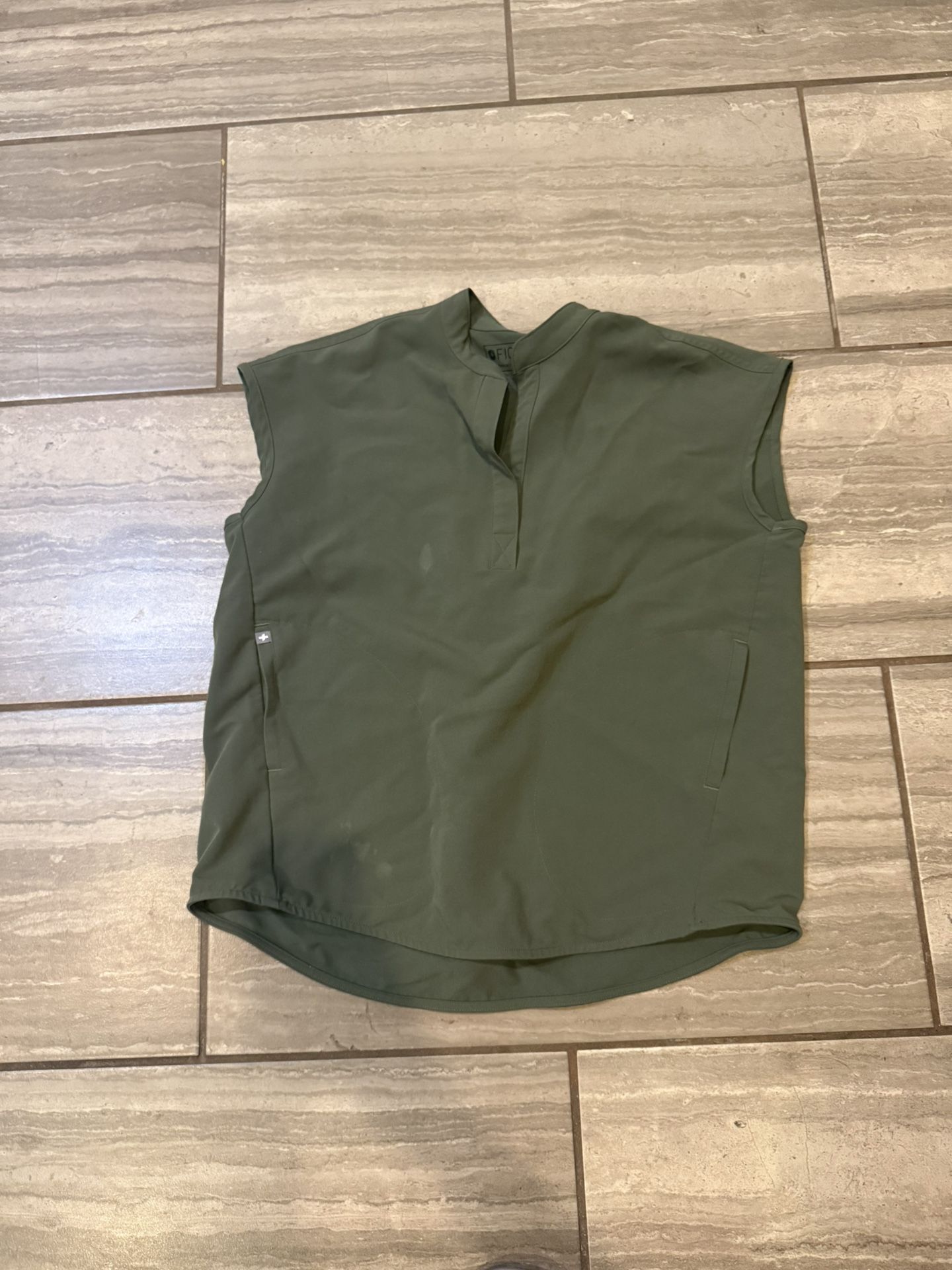 FIGS Rafaela Scrub Top XS