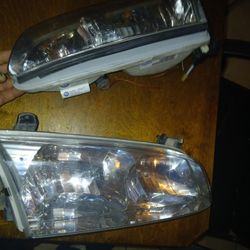 2001 Toyota Camry Headlights