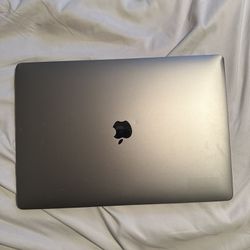 2018 Macbook Pro 15.4 Inch With Touch Bar