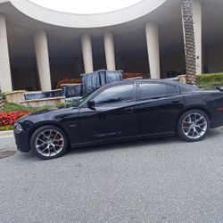 2014 Dodge Charger 5.7 Hemi