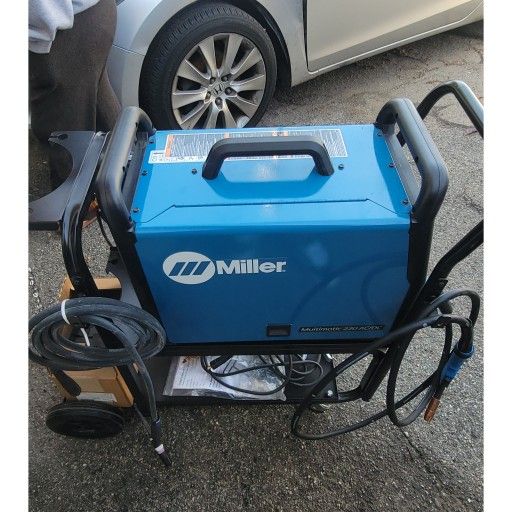 MillerMatic 220 *BRAND NEW* **COMPLETE BUNDLE**