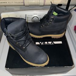 Timberland 6 inch x Villa  JTM “Navy” Sz 10US