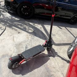 Brand New Bought A One month Ago Has 300Miles On It ghost 28 Mph No Problems At All Basically Brand New