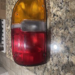Toyota Tacoma Tail Light 
