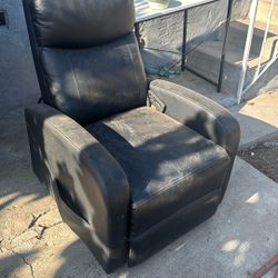 Free Desk And Recliner 