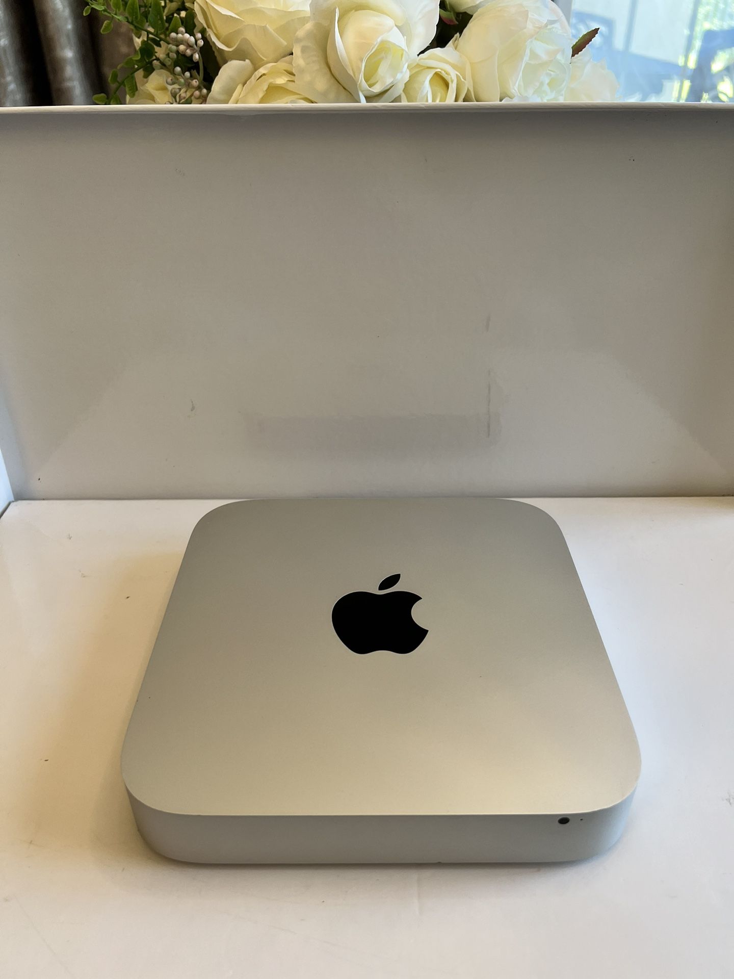 Apple Mac Mini A1347 Intel i7 Quad Core 1TB (1000GB) HDD 16GB RAM MacOS Catalina - $159