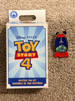 Disney Pixar Toy Story 4 Mystery Pin Set
