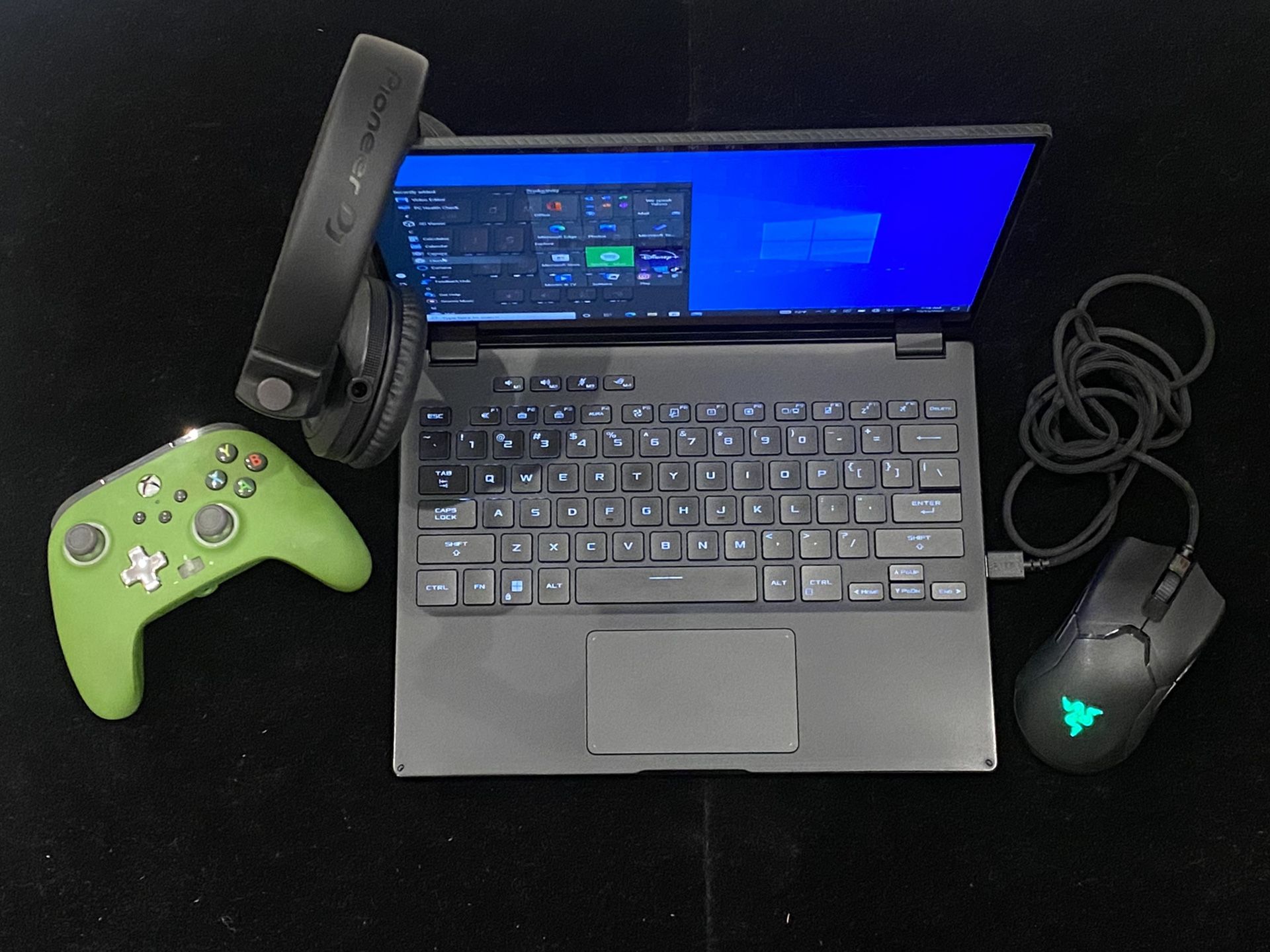 ASUS ROG Flow X13 (2022) Touch| AMD Ryzen 9 6900HS | Radeon Graphics 3.30GHz W10P GAMERS PACKAGE (Post Nintendo Era)