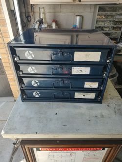 Parts Organizer -bins