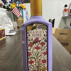 BRAND NEW Gucci Flora Gorgeous Magnolia EdP, 100ml