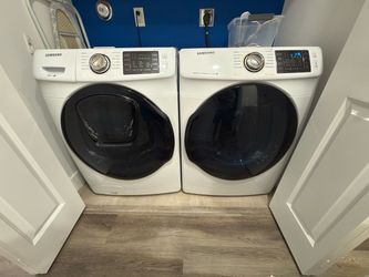 Samsung Front-Load Washer and Dryer Set