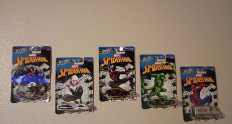 Hot wheels spiderman Set