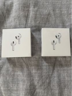 Apple AirPods (4th gen)