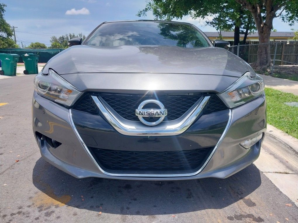 2015 -2018 Nissan Maxima Front & Back Bumpers With Lights