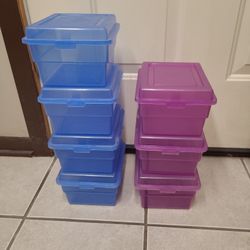 7 Piece Small Plastic Storage Box Lot