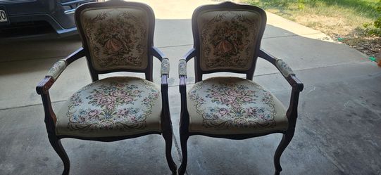 French Louis XV style armchairs