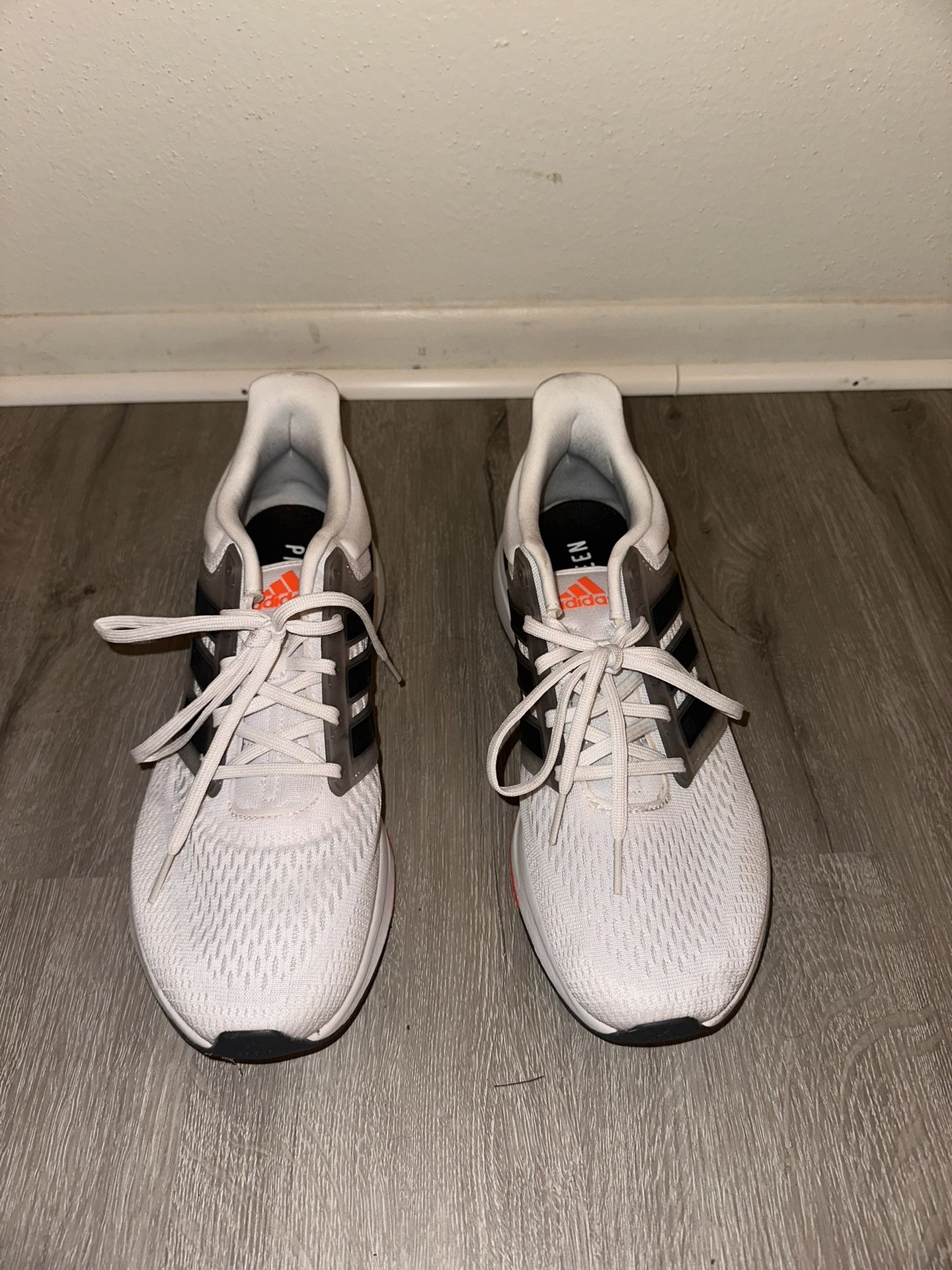 Men’s Adidas Primegreen Running Shoes (Size 11)