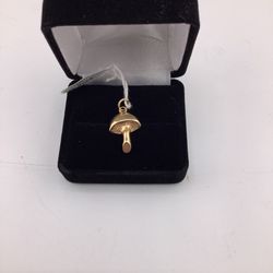 14k Mushroom Pendant 