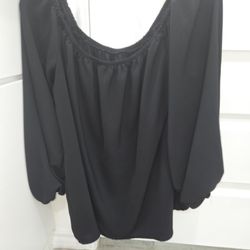 Flowy Black Blouse 